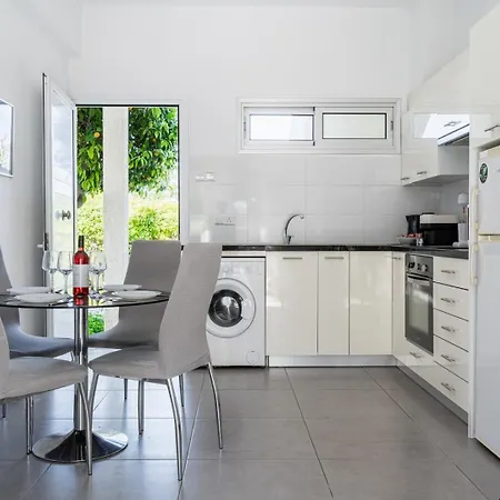 2br Garden Condo_protaras *